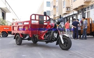Dažāda veida riteņi motocikliem un motorolleriem
